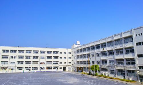 学校施設の画像